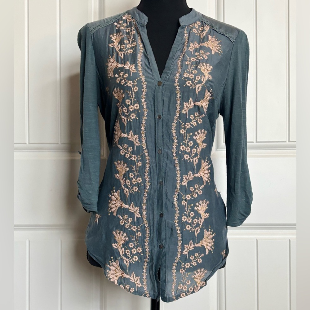 Anthropologie Slate Blue Button-Front Top with Cream Floral Embroidery
